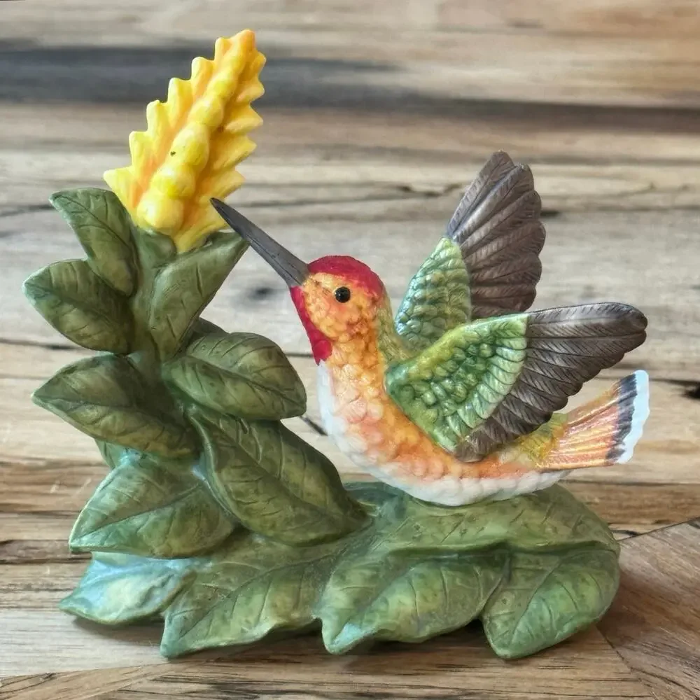 Vintage 1996 Bronson Collectibles Allens Hummingbird with Aphelandra Figurine 4
